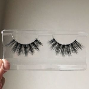 Mink eyelashes